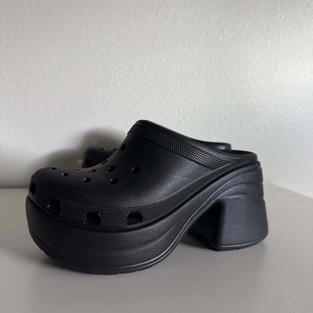 Crocs Siren Black m7 w9